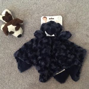 Adorable bear blanket NWT
